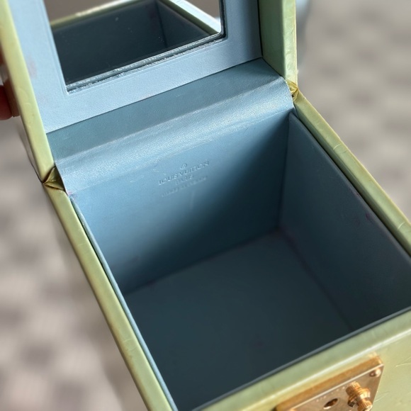 LV - Picture 8 of 10